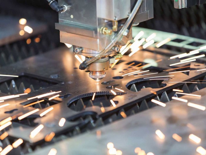 Гибка и лазерная резка металла — мы в деле!