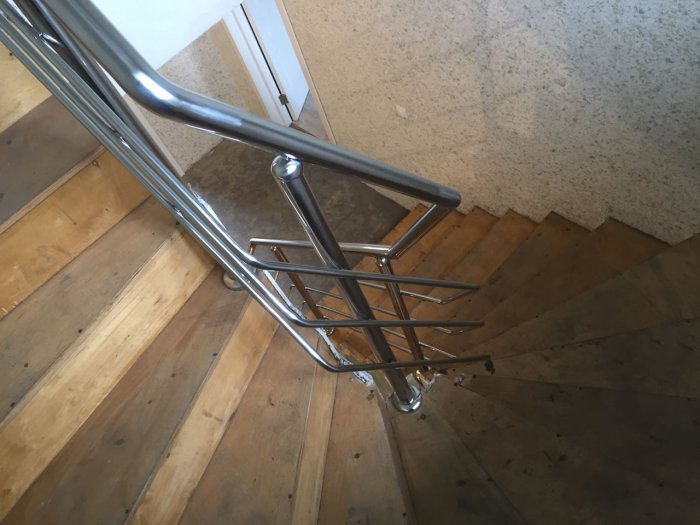 Лестиничные ограждения в таунхаус