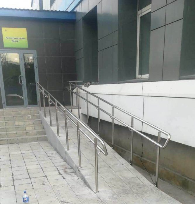 Ограждения пандуса и крылца в Алапаевске