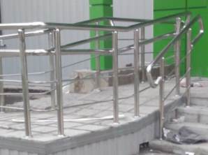 Ограждение пандуса в магазин Пятерочка, г. Екатеринбург