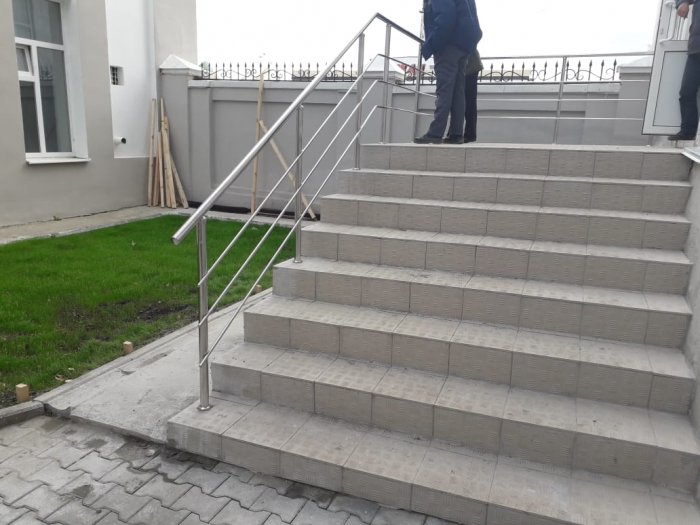 Перила для крыльца, Завод в Каменск-Уральском