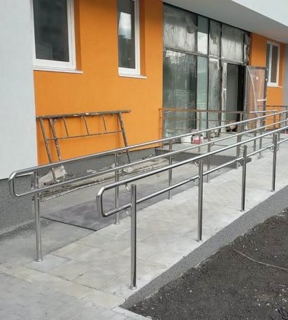 Ограждения крылец и пандусов в ЖК Белорецкий