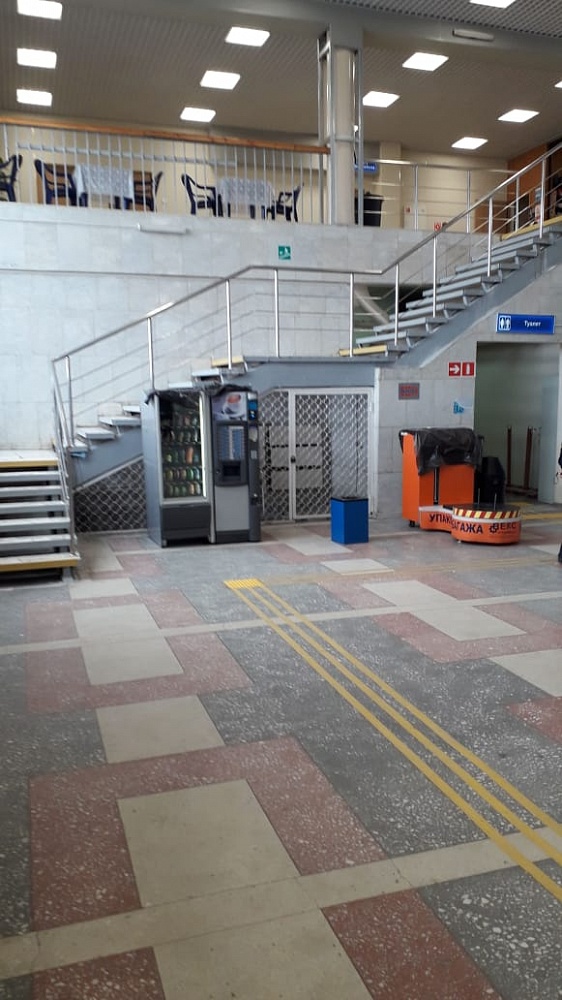 Лестничные ограждения на Надымском авиапредприятии